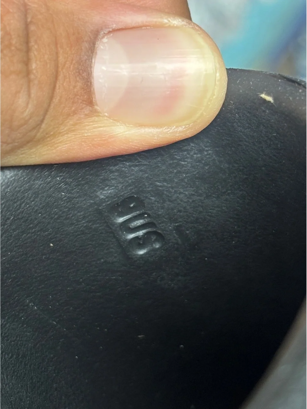 YS-01 black yeezy slide size 9